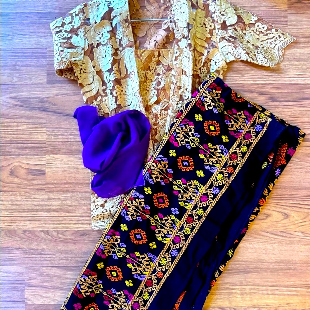 Balinese Kebaya
